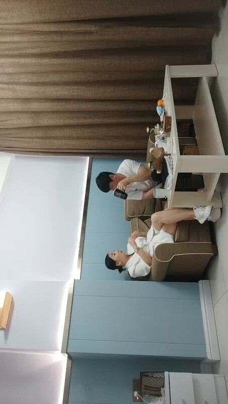 爱情丶故事网聊良家人妻约过来操白色西装御姐无毛扶着大屁股后入.